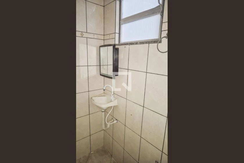 Rental house with 2 bedrooms and 2 bathrooms — photo 31