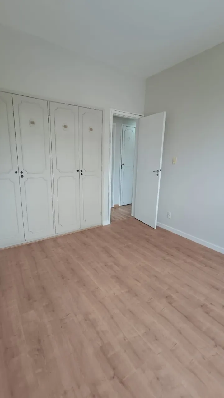 Apartment, 95 m², with wood or laminate floors — photo 19