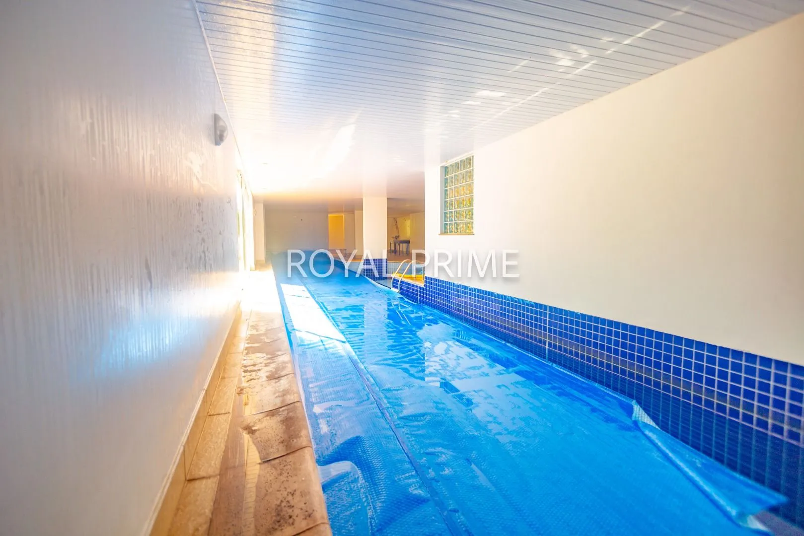 Apartamento de 3 dormitorios con cocina abierta y BBQ privado — photo 35