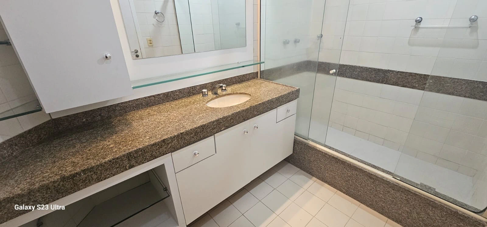200 m² duplex penthouse on the 20th floor with 3 suites — photo 45