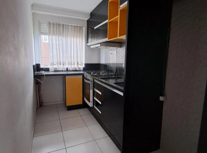 Apartamento de 45 m² com 2 quartos e sacada