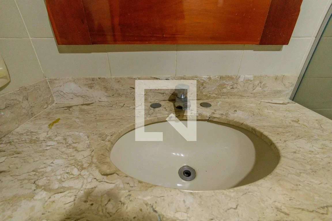 Ванна та 4 спальні: квартира 360 м² — photo 32