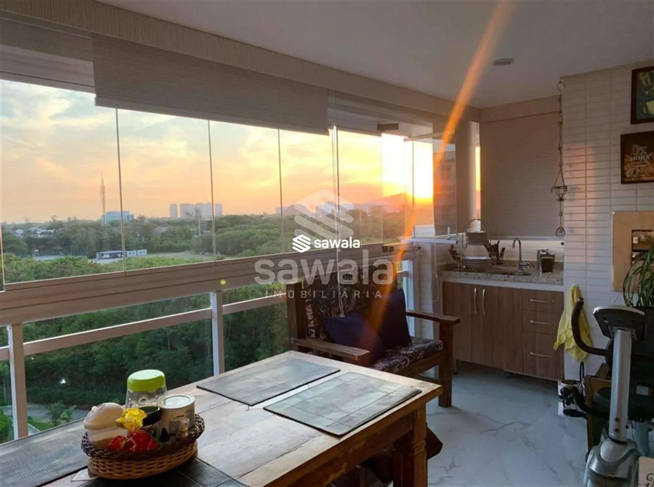 Furnished 2-bedroom apartment with 4 bathrooms — photo 14