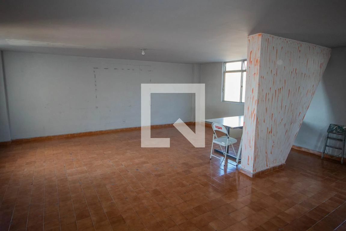 Furnished 2-bedroom apartment with 1 parking space — photo 11