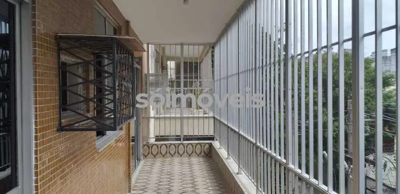 120 m² apartment with a washing machine and a home office — photo 17