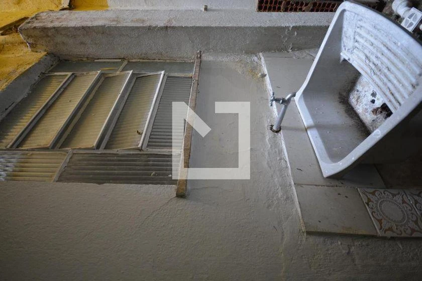 Apartamento de 2 quartos com 55 m² e área de lavanderia — photo 37