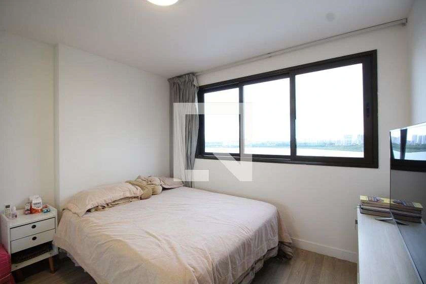 130 m² apartment with 3 bedrooms and enclosed balcony — photo 18