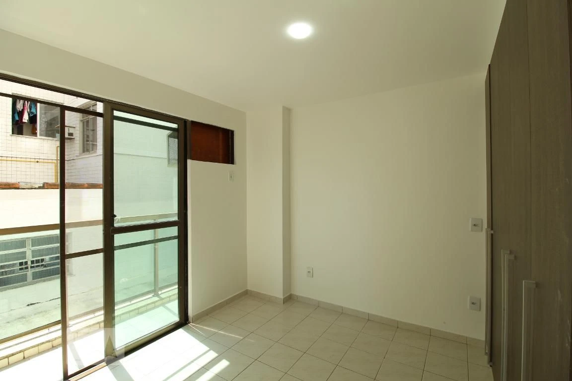 2-bedroom apartment with balcony and 2 parking spots — photo 17