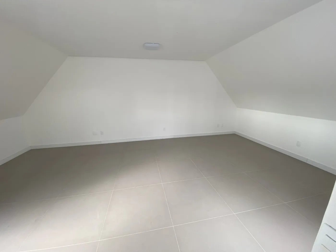 4-bedroom house with a grill on the balcony in Florianópolis — photo 20