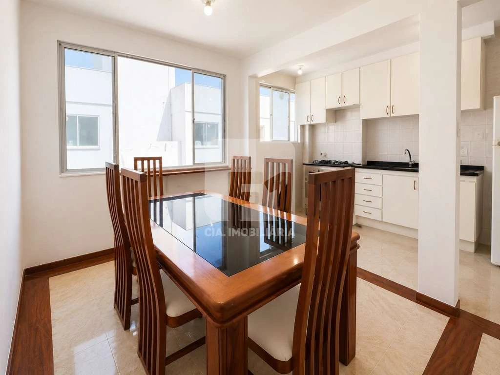3-bedroom apartment with an open-plan kitchen — photo 3