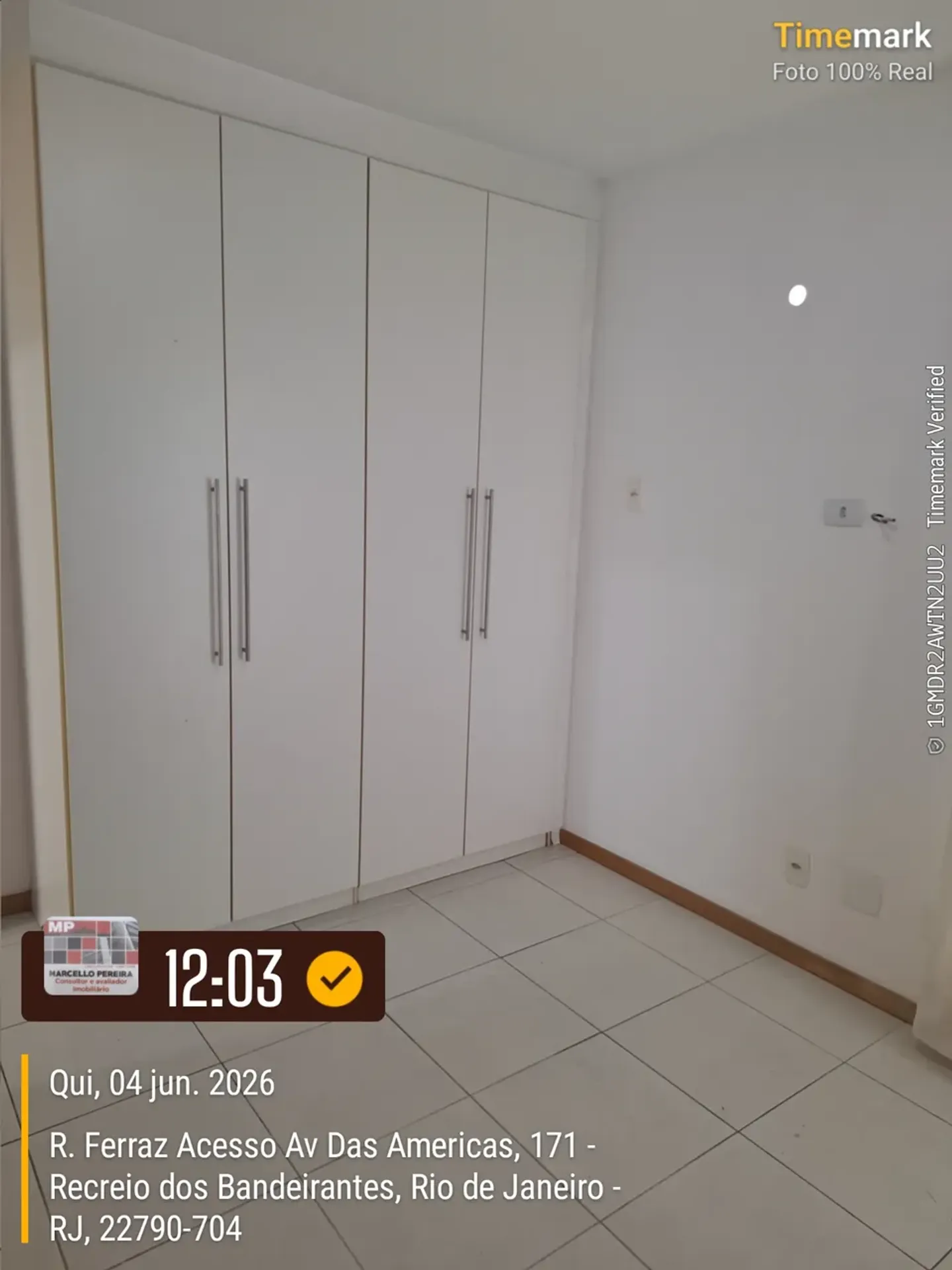 Furnished duplex penthouse with balcony and built-in grill — photo 28