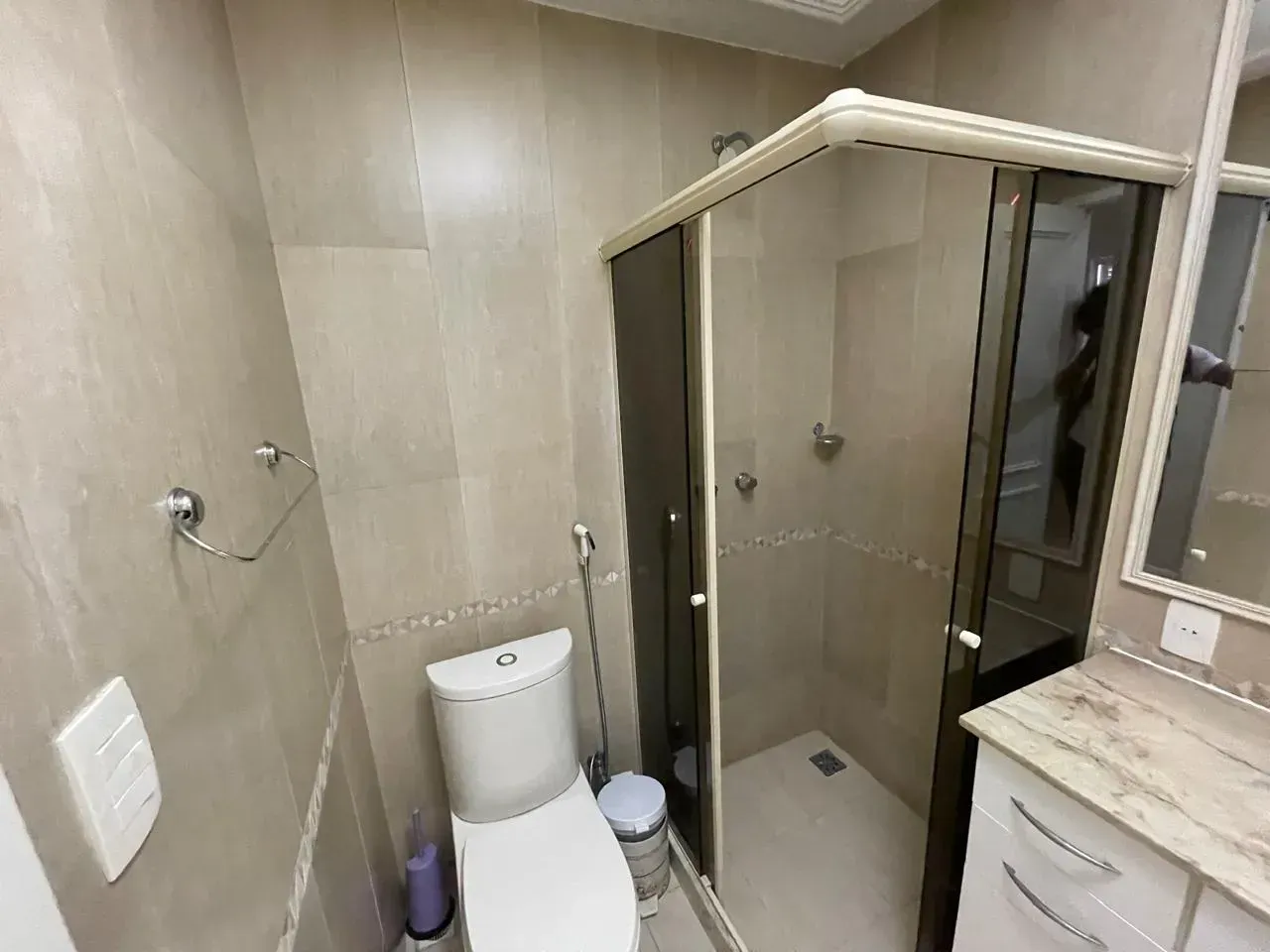 Furnished 3-bedroom apartment with a parking space — photo 19