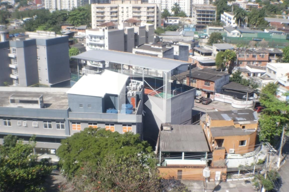 1-bedroom apartment with balcony and private BBQ — photo 24