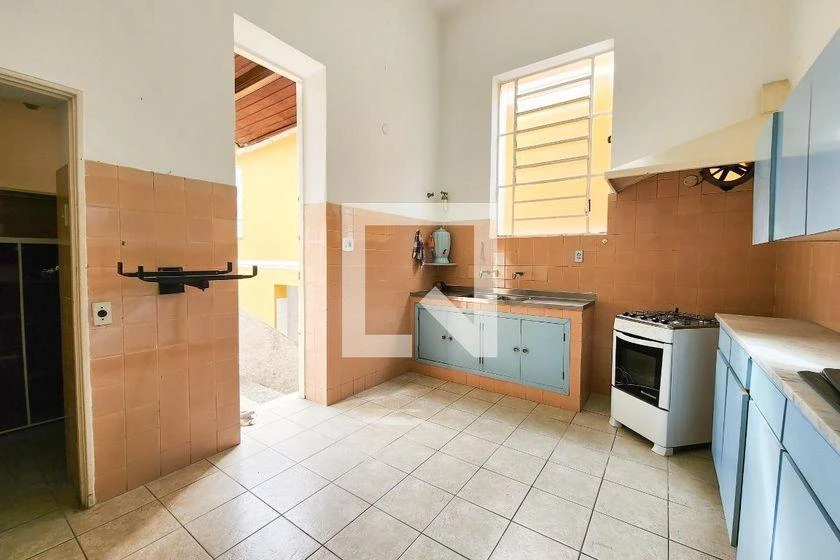 Casa para locação com 5 quartos e quintal privativo — photo 43