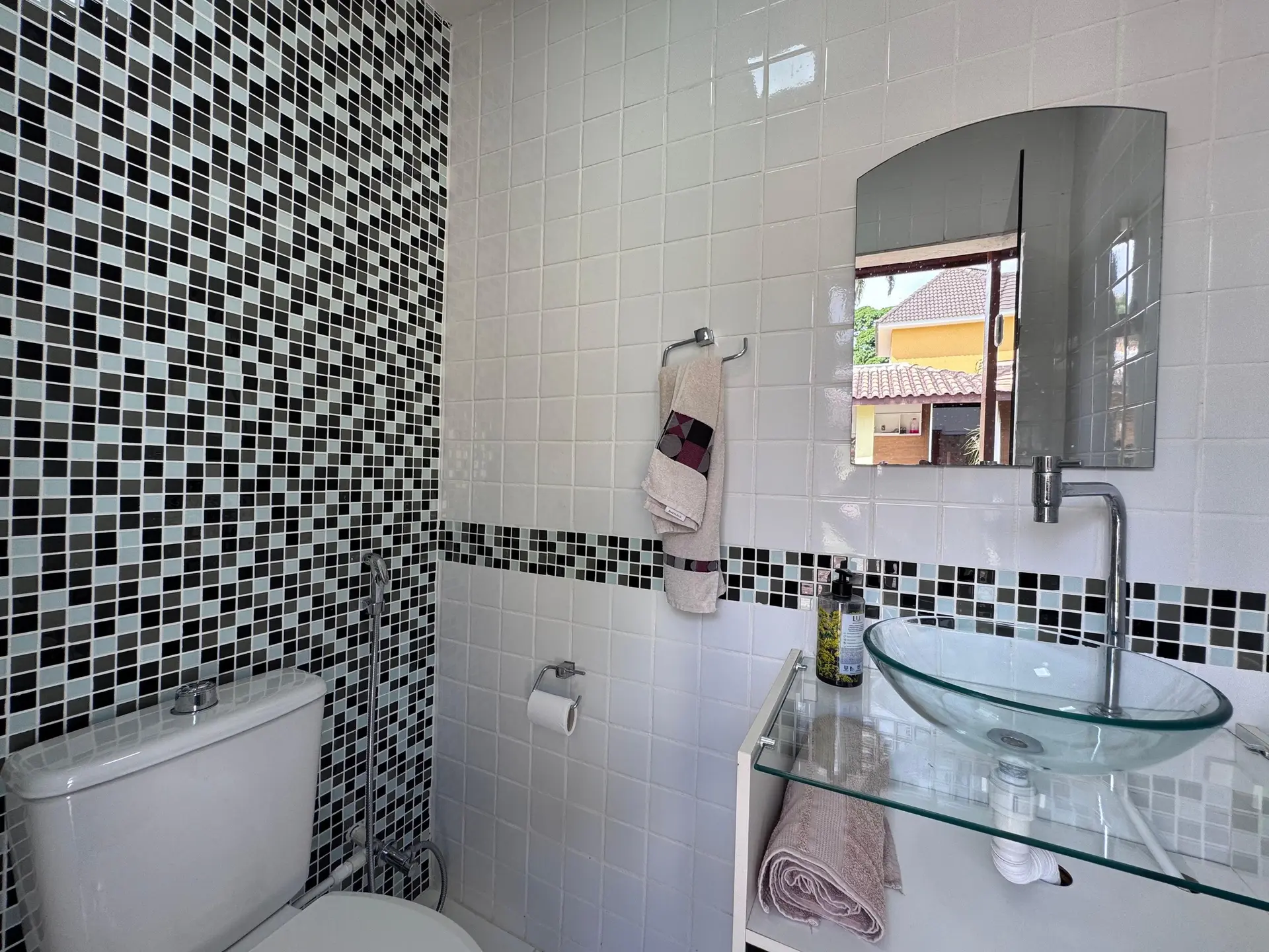 Apartamento amueblado de 4 dormitorios con jardín privado — photo 59