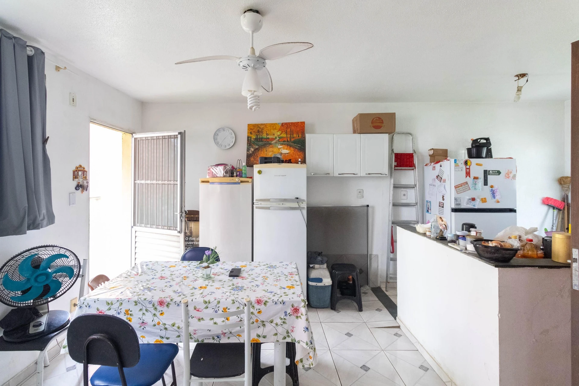 Furnished 2-bedroom house with private garden and pets — photo 4