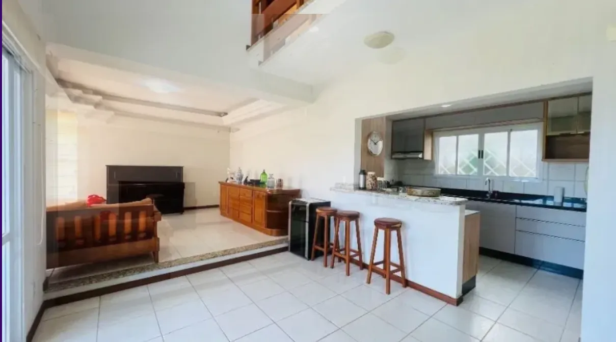 3-bedroom house with a balcony built-in BBQ — photo 10