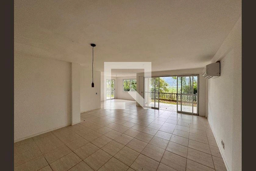 Вид на горы и 5 спален: дом 650 м² — photo 6