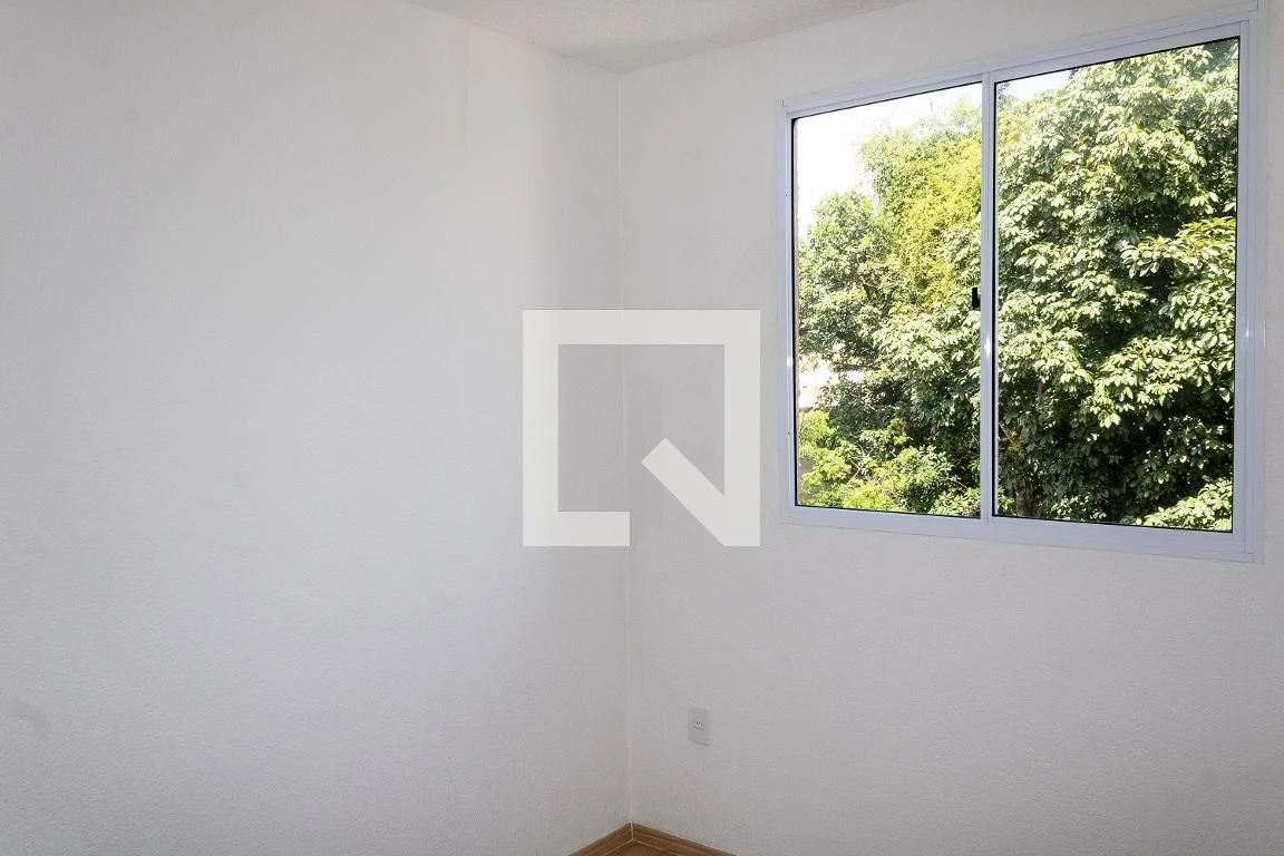 Unfurnished 2-bedroom apartment with an open-air pool — photo 28