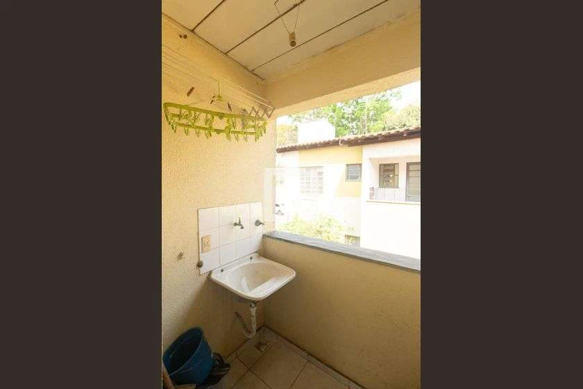 2-bedroom apartment with 1 bathroom and parking — photo 47