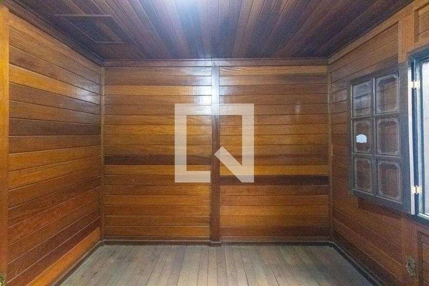 House with 2 bedrooms and 350 m² plus enclosed balcony — photo 23
