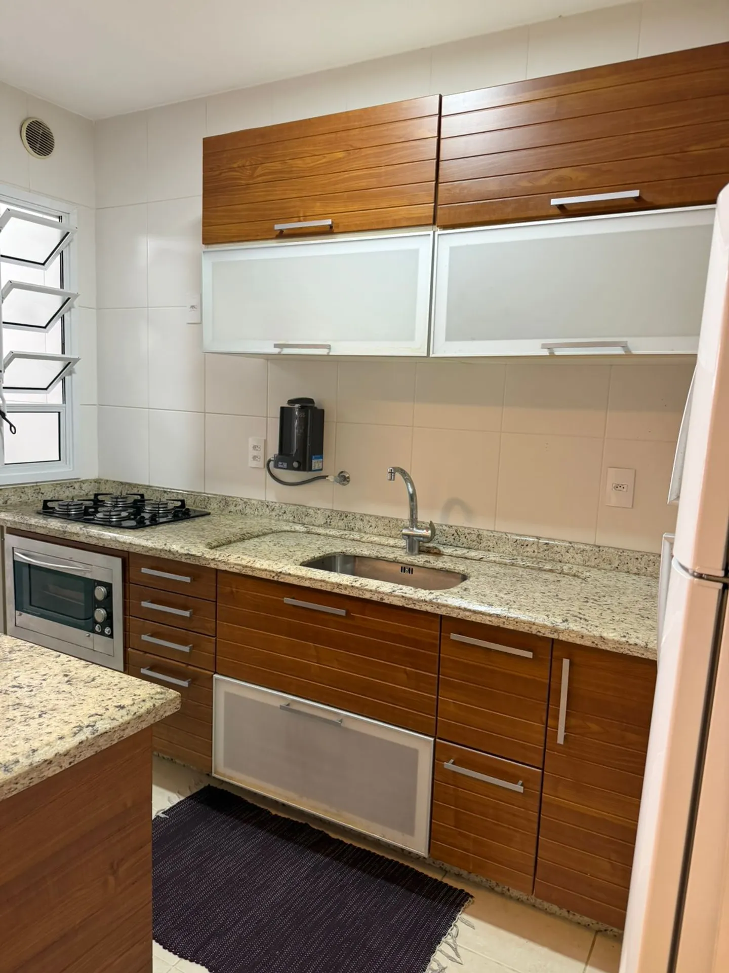 Furnished 2-bedroom apartment with suite and 114 m² — photo 17