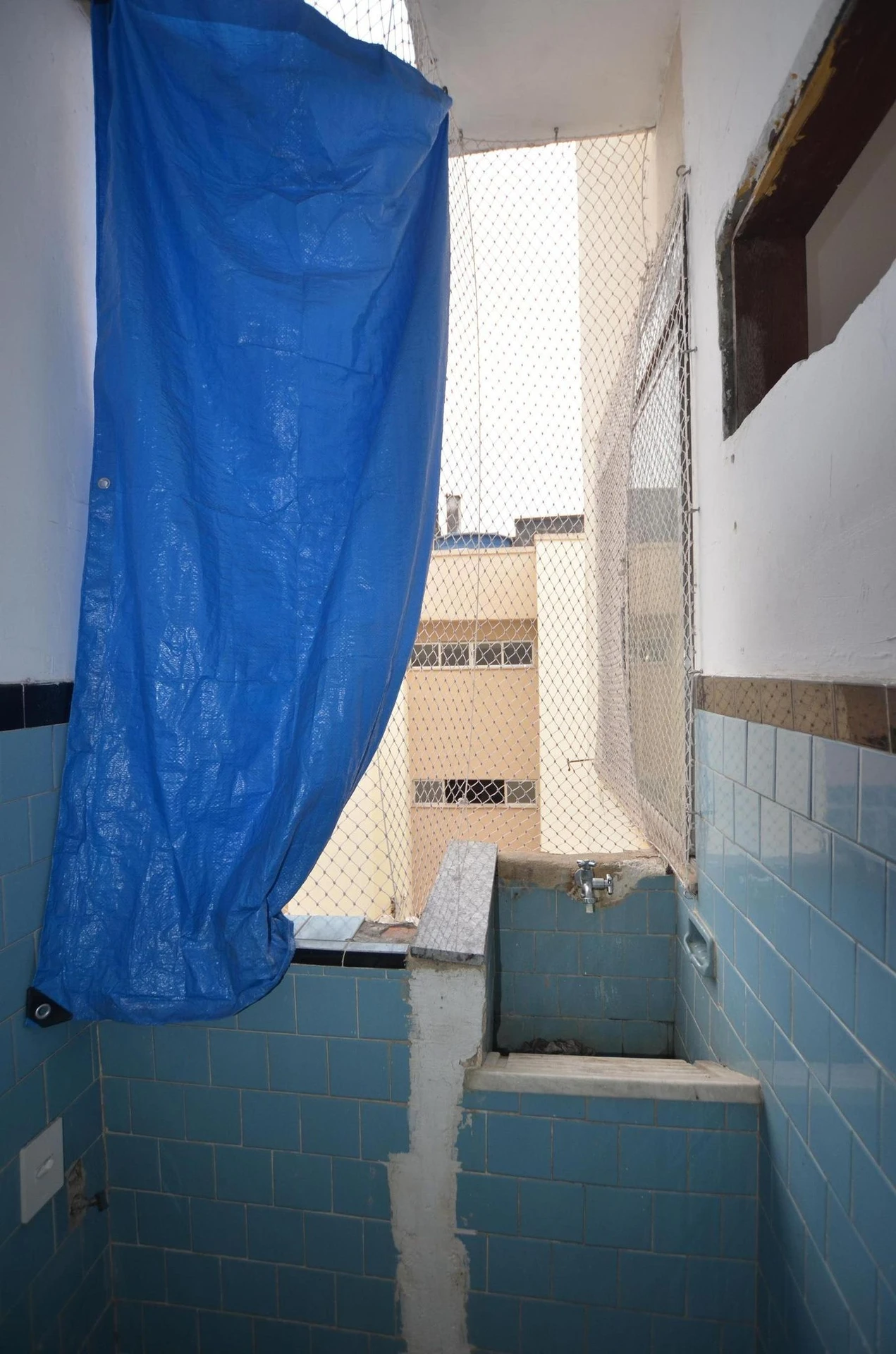 3-bedroom apartment with a mountain view in Rio de Janeiro — photo 16