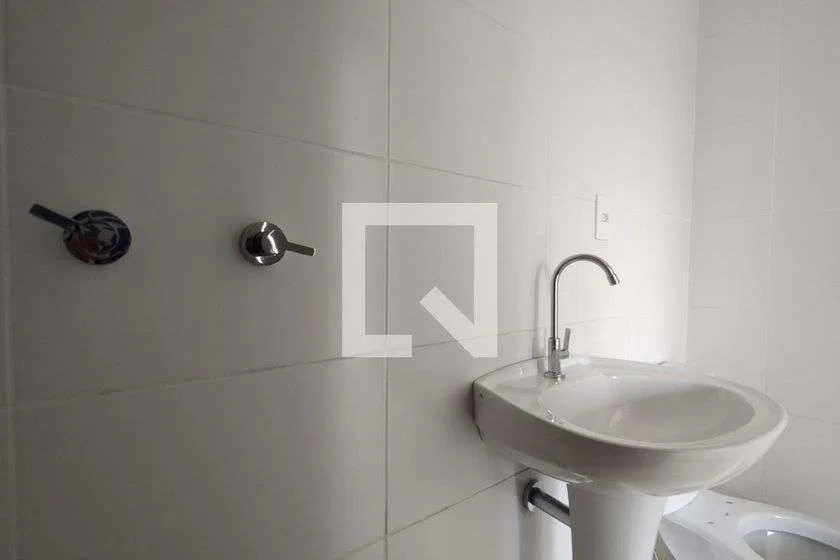 61 m² apartment with 2 bedrooms and a balcony — photo 17