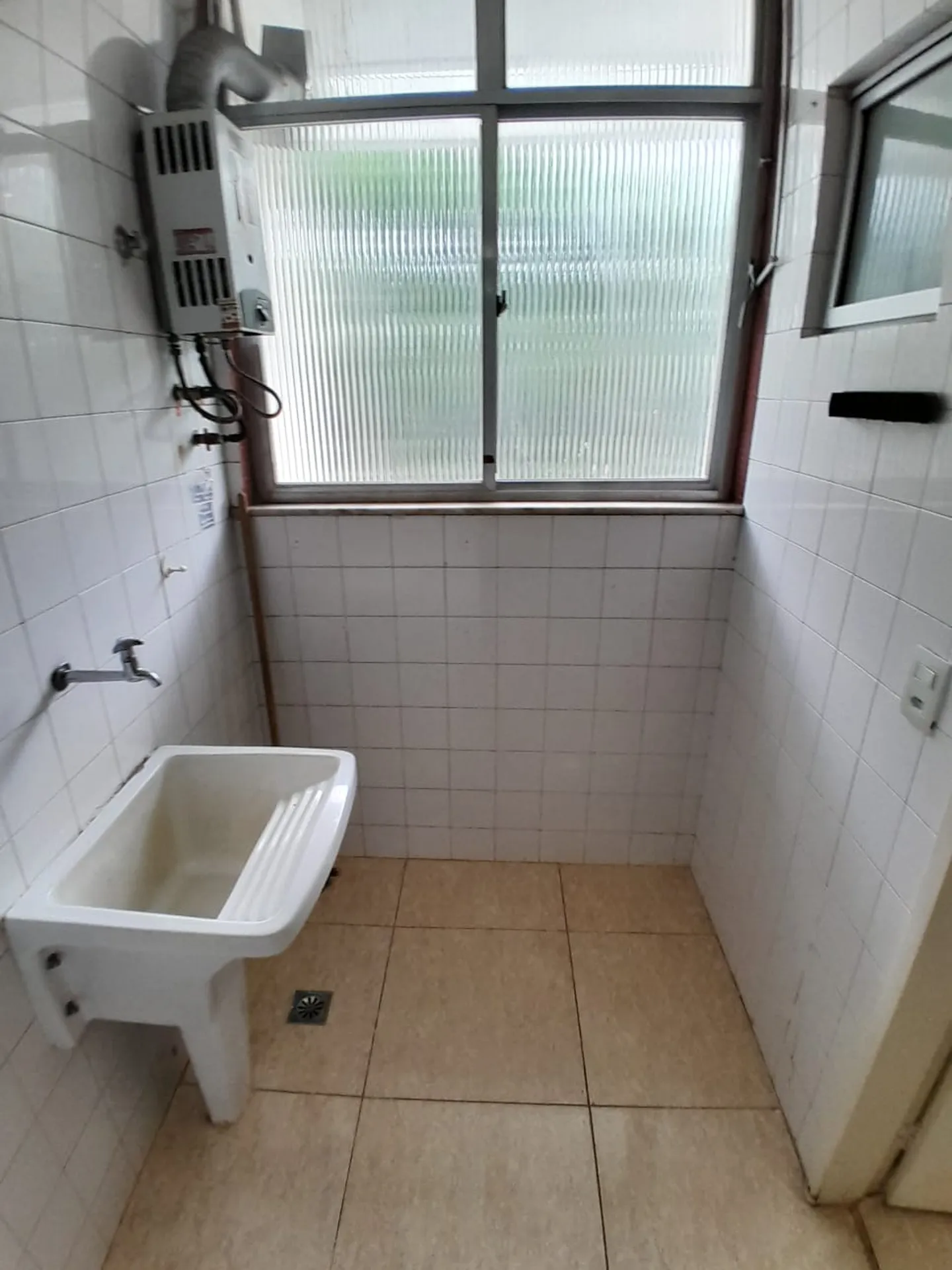 2-bedroom apartment in a building with a sauna — photo 28