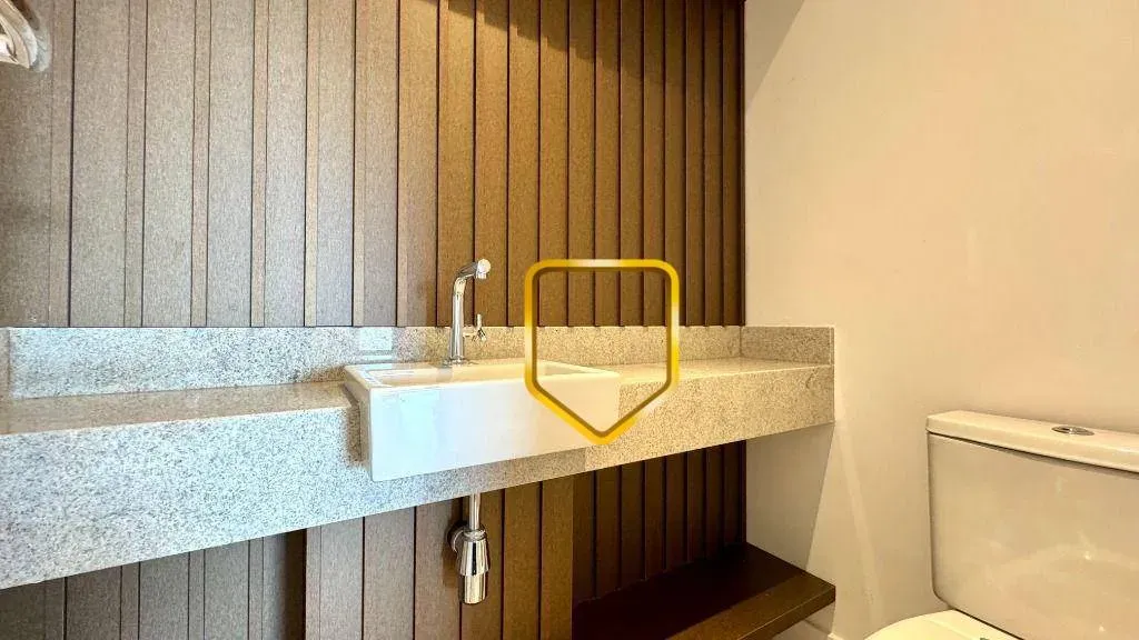 4-bedroom apartment with 156 m² and 2 en-suite baths — photo 29