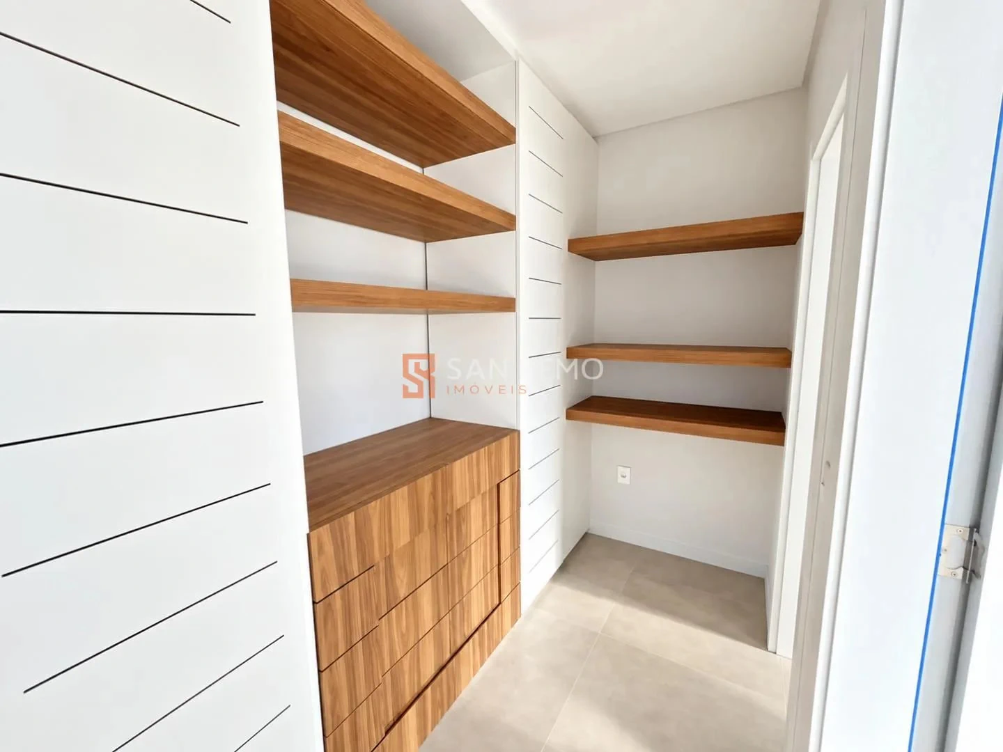 2-bedroom house with a home office — photo 15