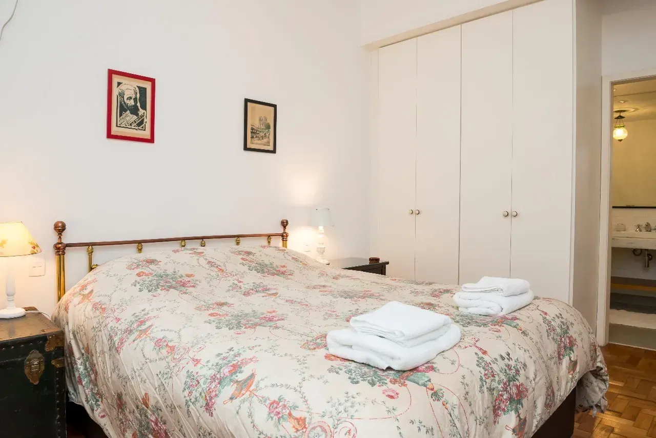 Furnished apartment with 2 bedrooms and 3 bathrooms — photo 6