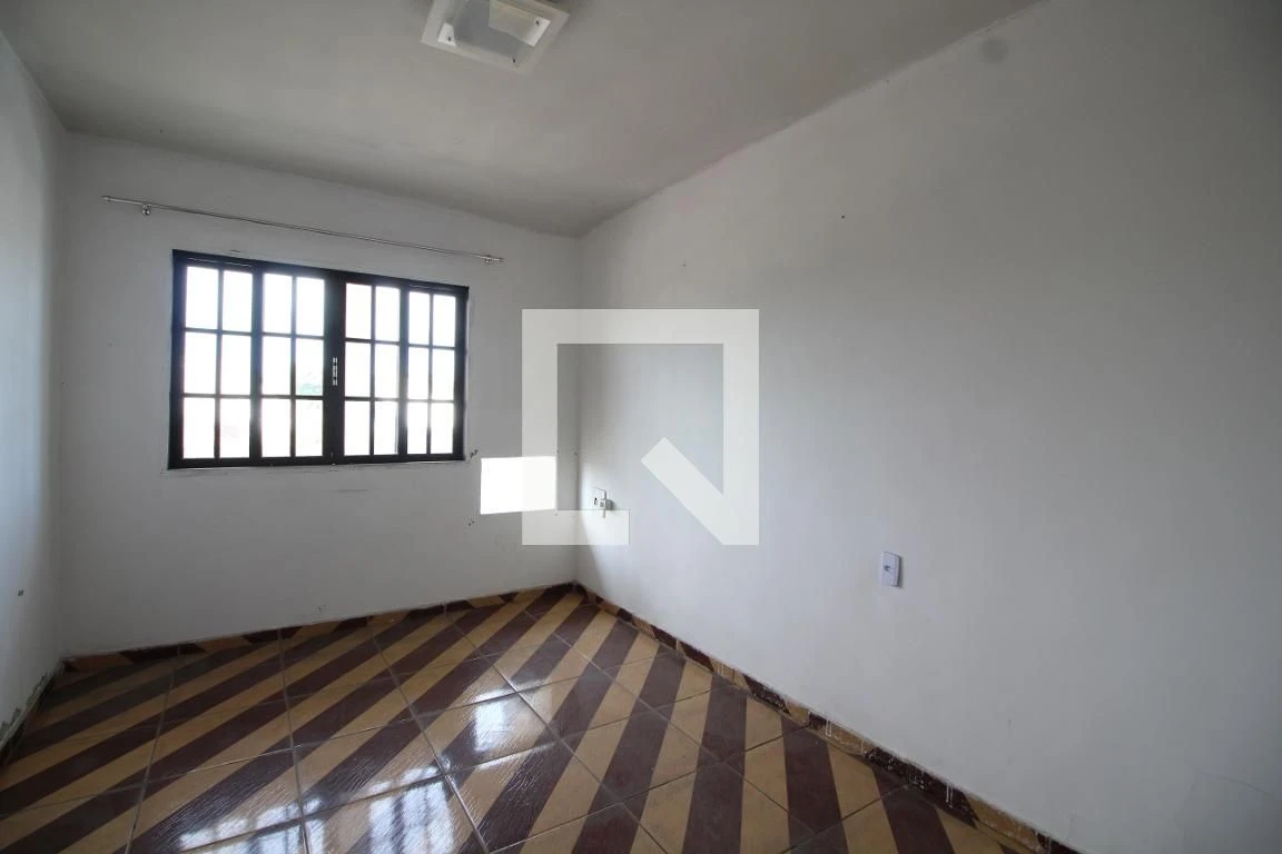 Apartment with 2 bedrooms and a balcony and closed kitchen — photo 7