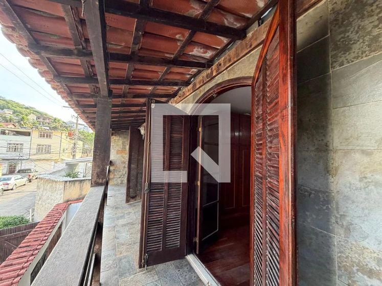 3-bedroom house with a garden in Rio de Janeiro — photo 19