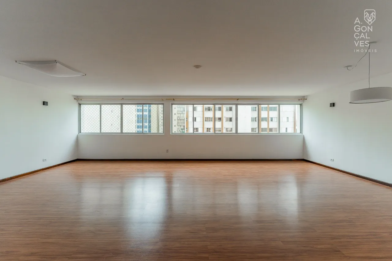 4-bedroom apartment with 3 baths and 2 parking spaces — photo 9