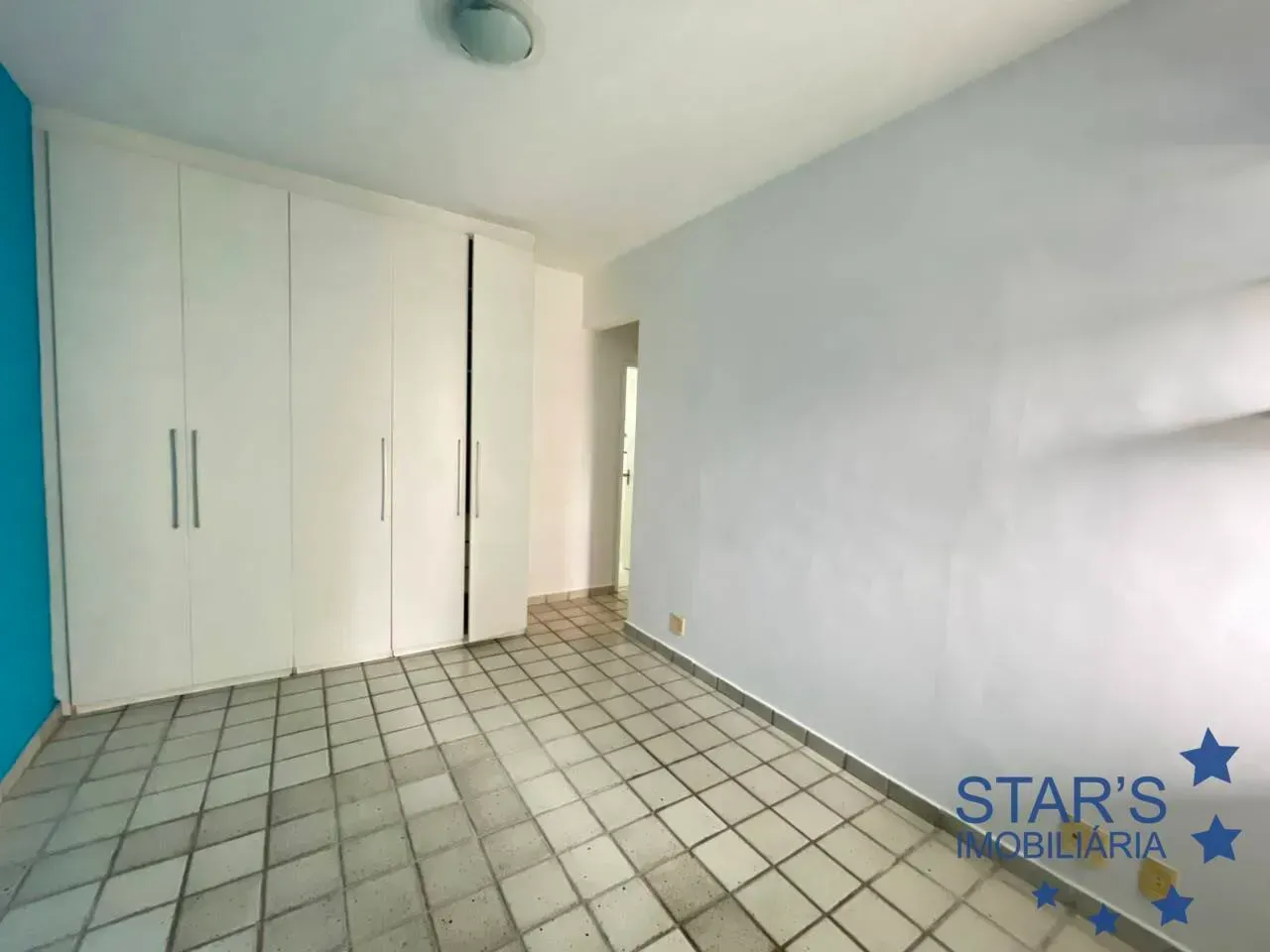 2-bedroom 101 m² apartment with parking and balcony — photo 4