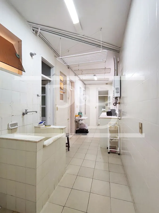 4-bedroom apartment with 283 m² and 2 parking spaces — photo 30