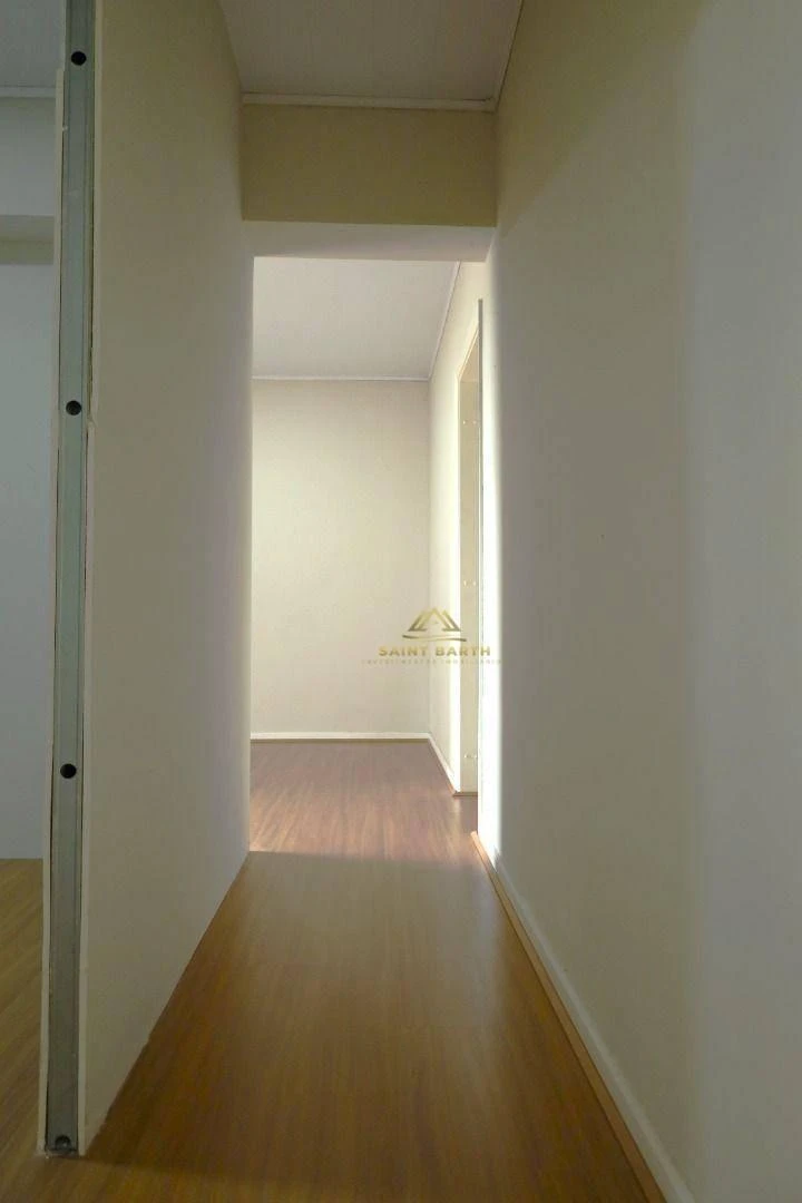 Дом без мебели: 3 спальни, 4 ванные, участок 432 м² — photo 12