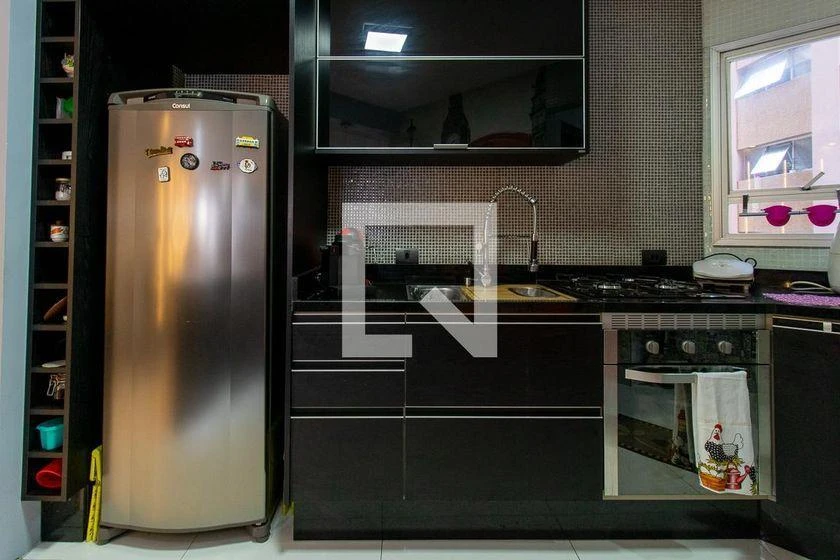 Furnished 3-bedroom apartment with 146 m² — photo 4