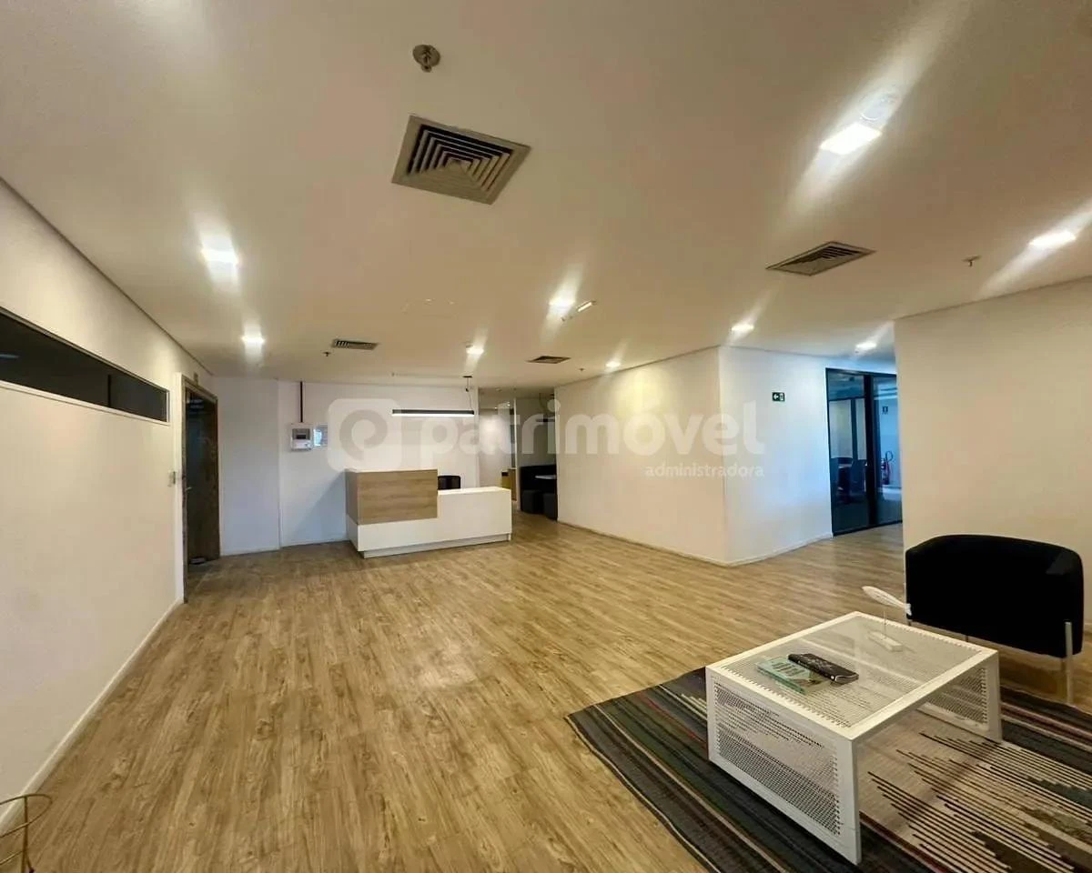 780 m² apartment with 1 bedroom and 6 bathrooms — photo 23