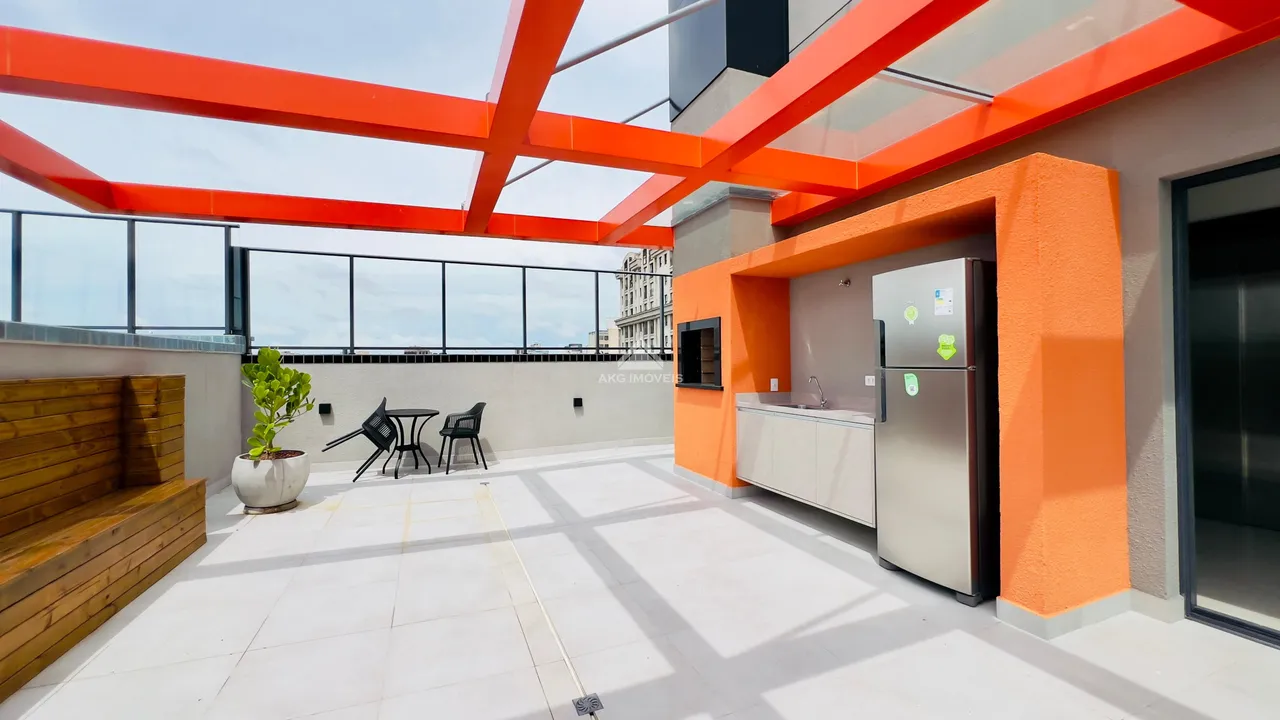 Apartamento de 1 quarto com cozinha fechada e fogão elétrico — photo 11