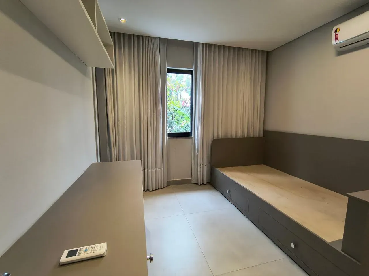 Casa com 4 quartos, 5 banheiros e 3 vagas — photo 19