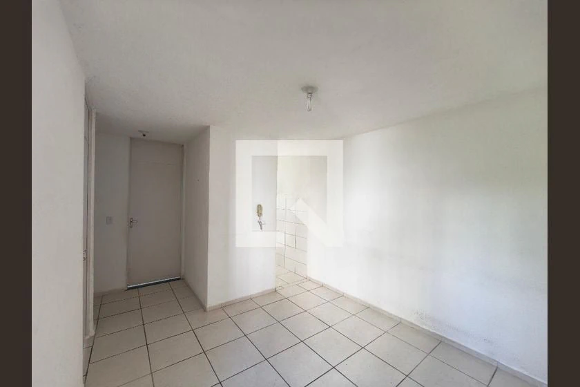 Apartamento de 2 quartos com varanda e vaga, 45 m² — photo 3