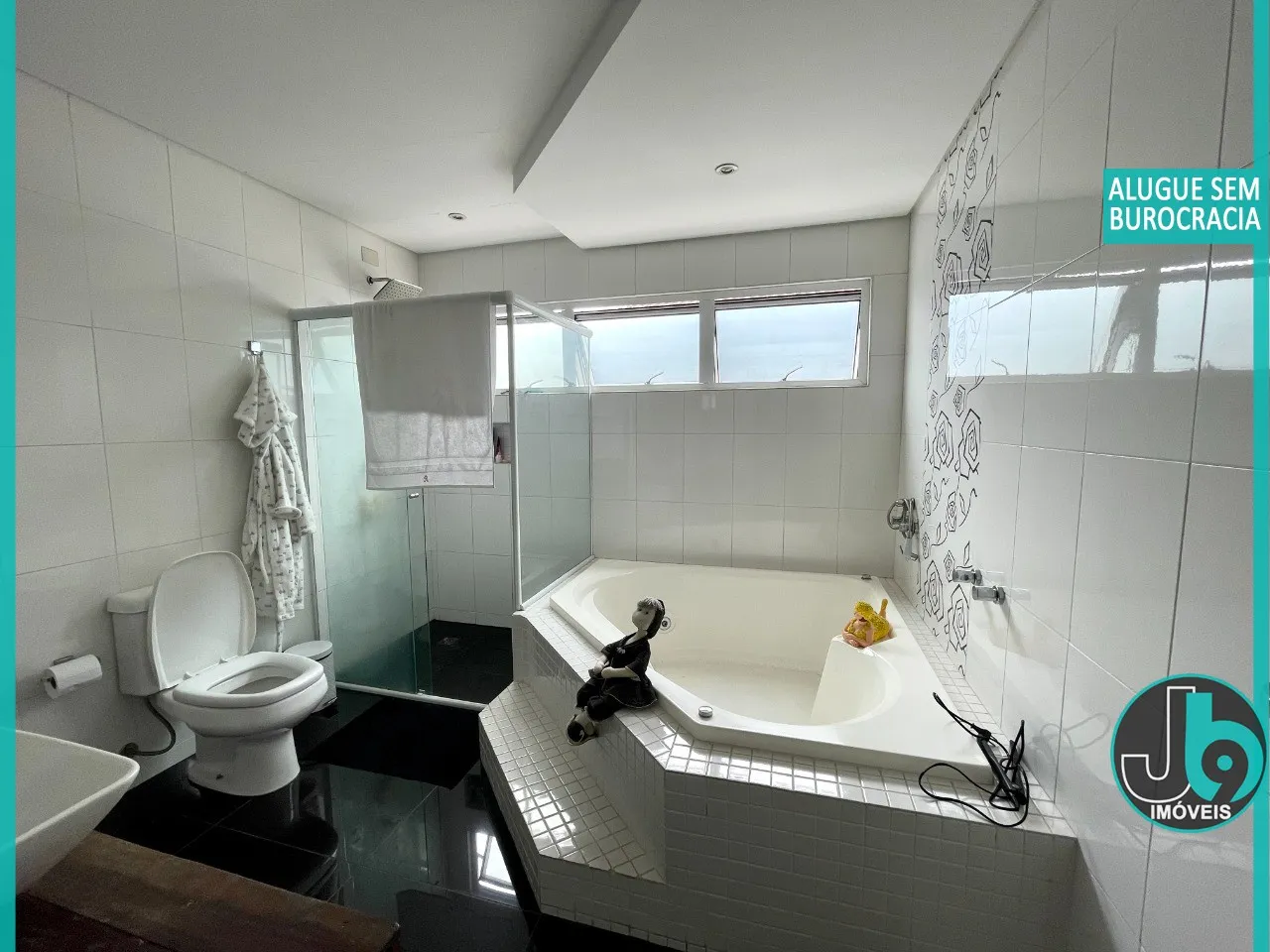 Furnished house with balcony grill and 4 bedrooms — photo 9