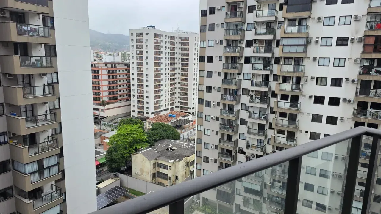 Apartamento de 1 quarto com varanda e cozinha integrada — photo 2