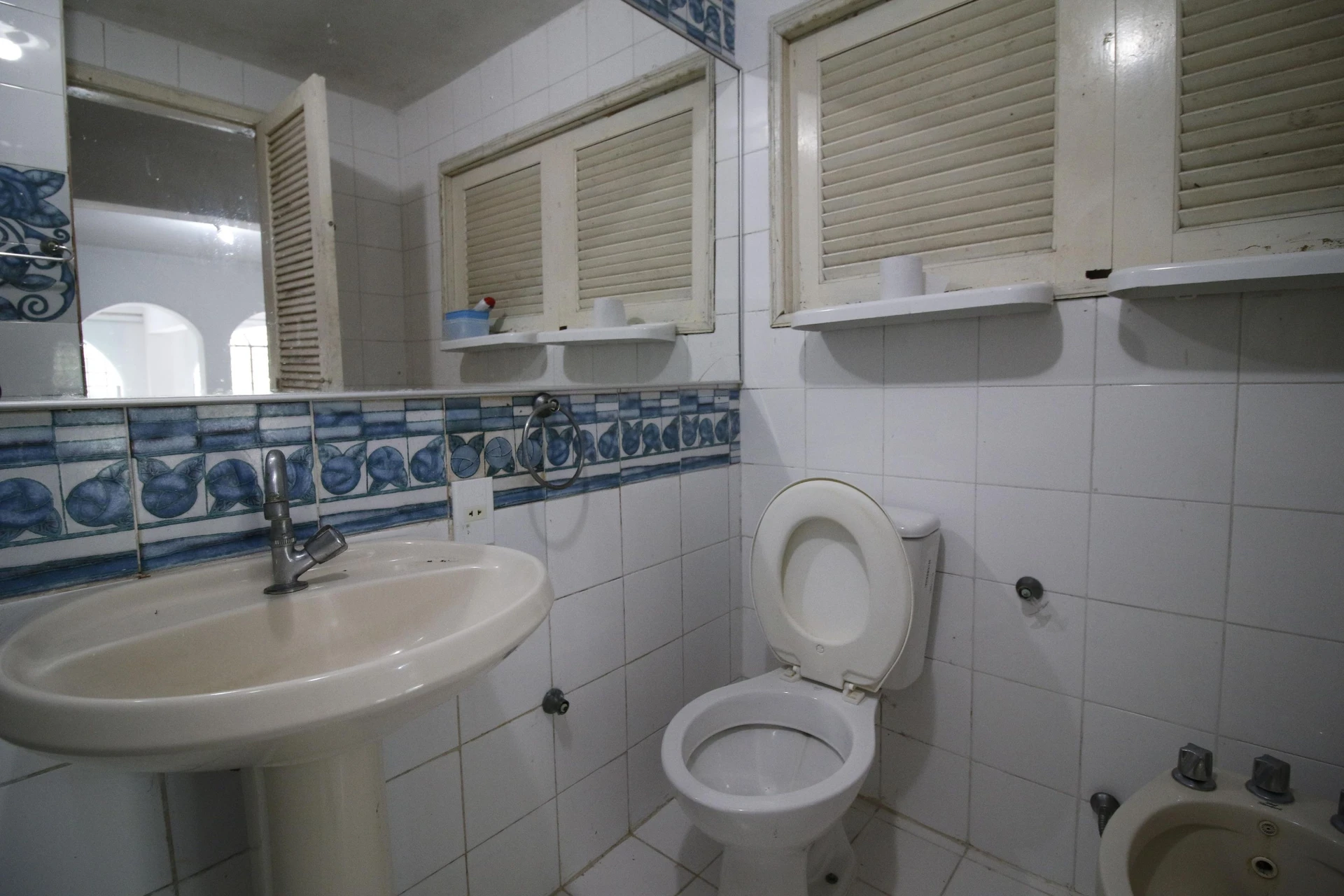 Mountain view in a 3-bedroom house, 460 m² — photo 58