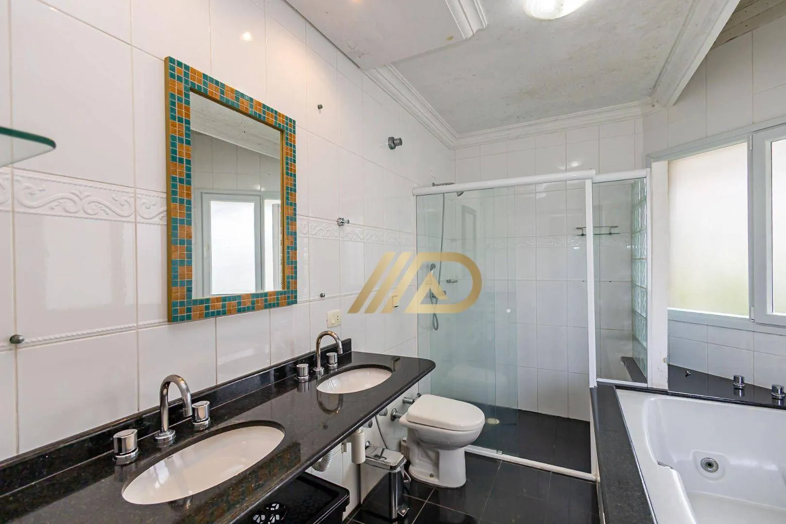 Будинок на 4 спальні з 377 м² і 4 паркомісцями — photo 23