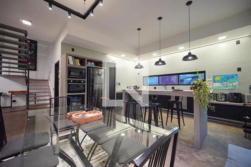 Mountain view in a 5-bedroom house, 330 m² — photo 2