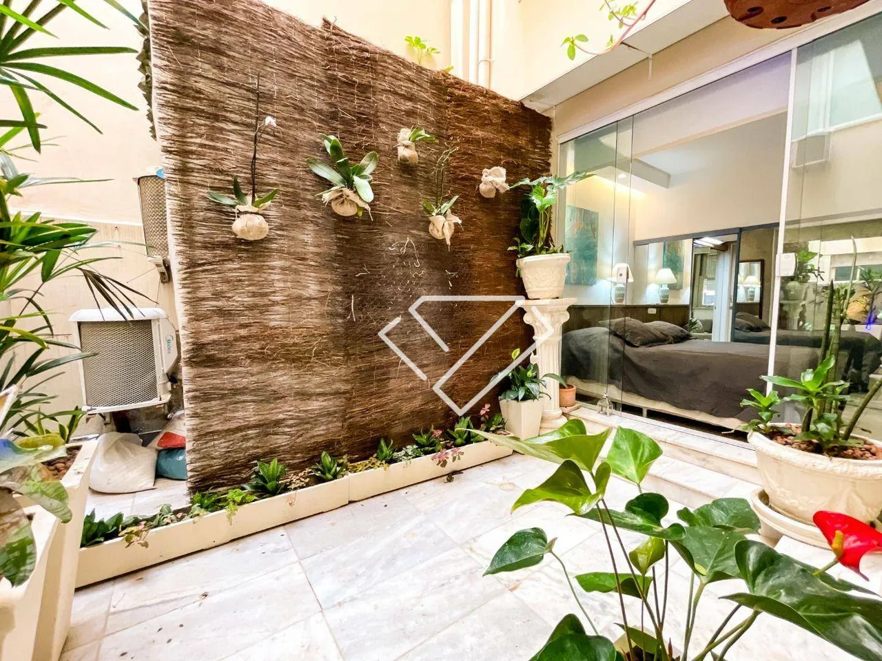 2-bedroom apartment with 100 m², 2 baths and parking — photo 18