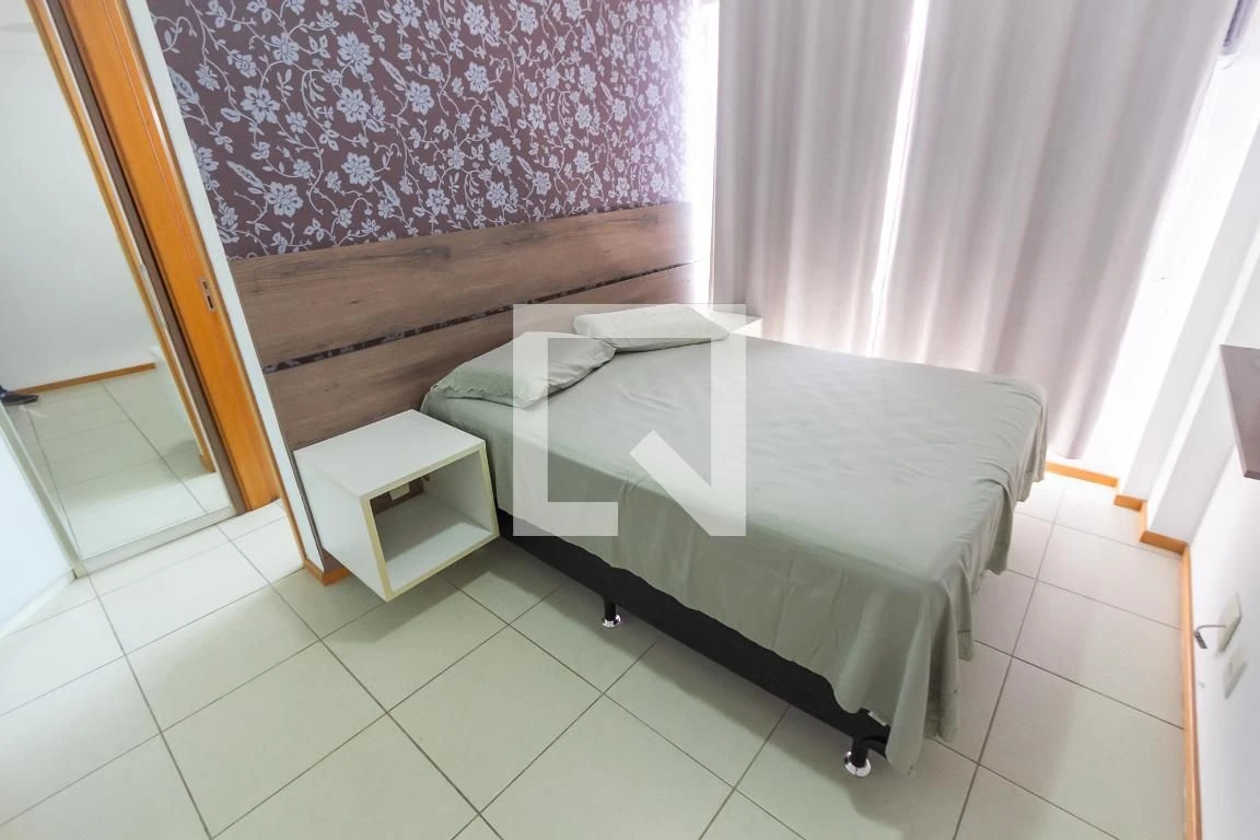 Balcony with a grill in a 2-bedroom apartment, 68 m² — photo 109